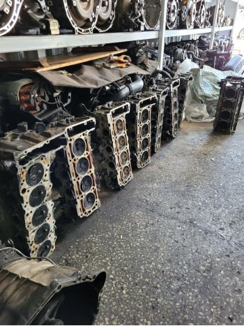 Mercedes Çıkma Silindir Kapağı