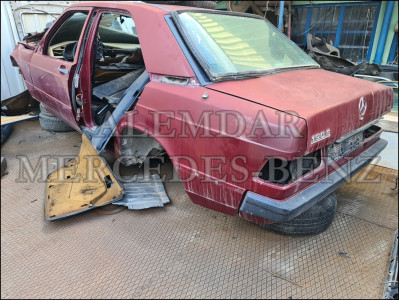 Mercedes W201 Bagaj Kapağı